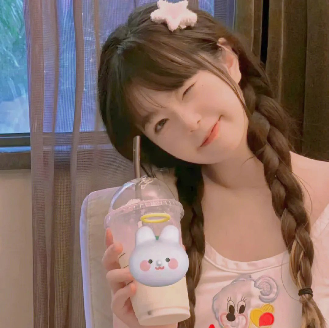 萌宝来袭，妈咪超惹火